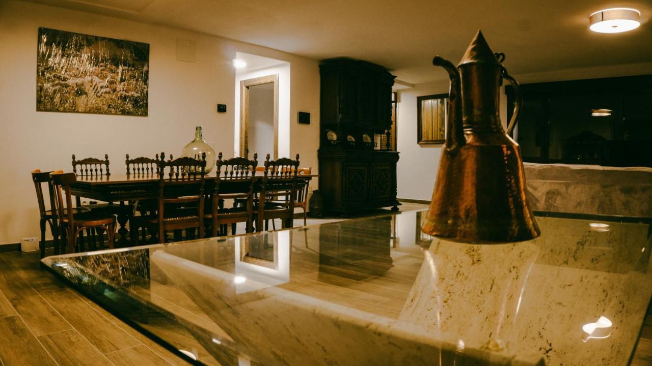 El Aprisco, Con Piscina Climatizada En Hueva-Guadalajara Βίλα Εξωτερικό φωτογραφία
